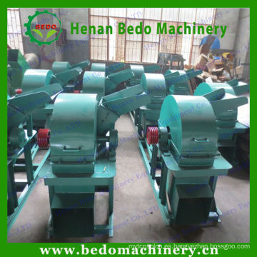 Máquina trituradora de madera multifuncional de alta calidad / máquina de fabricación de aserrín
